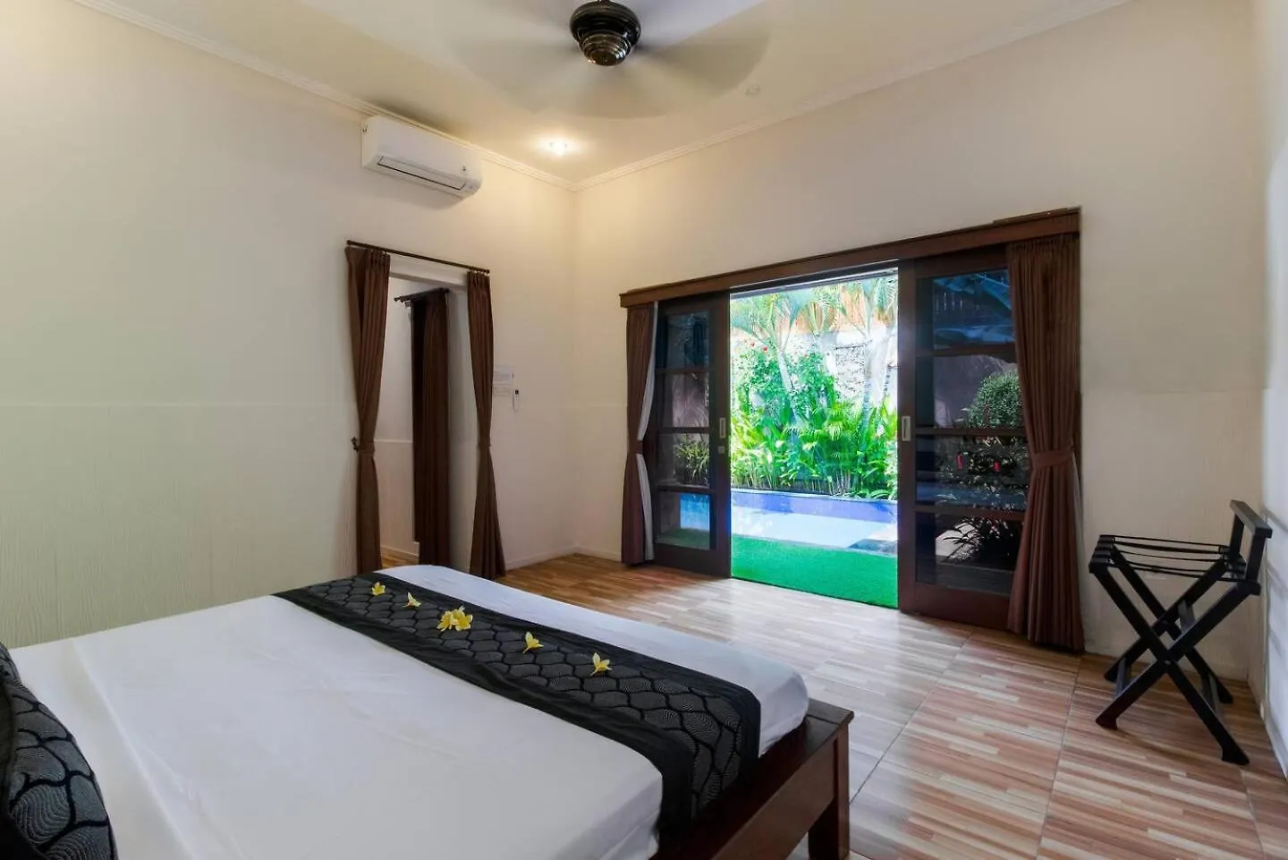 Villa Tranquil Holiday Villa Seminyak Indonesien